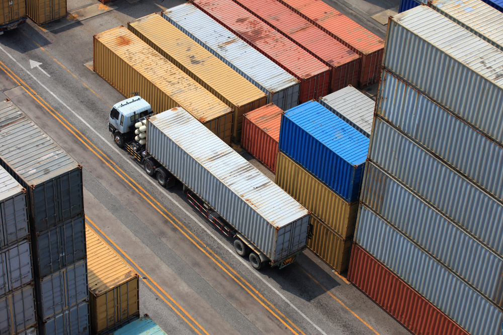 container-operation-port-series.jpg container-operation-port-series.jpg